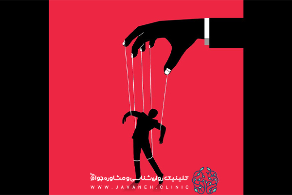 17 مورد از رایج ترین علائم خودشیفتگی در زنان (چگونه با آن ها رفتارکنیم؟) 3 علائم خودشیفتگی در زنان