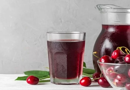 دشمن استرس چیست؟ (۷ خوراکی ضدسترس را بیشتر بشناسید) 6 دشمن استرس چیست آب گیلاس دشمن استرس