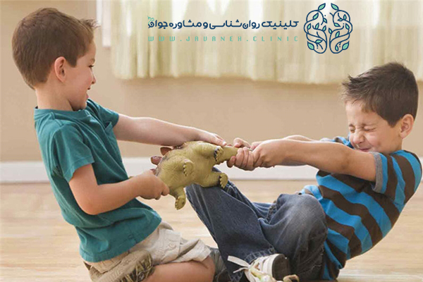 مشاوره کودکان پرخاشگر به چه صورت است؟ (انواع پرخاشگری و روشهای کنترل آن) 3 مشاوره کودکان پرخاشگر